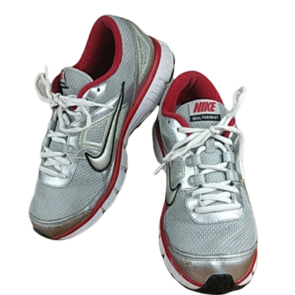 Nike Other - NIKR Dual Fusion Sneakers Men's Size 9